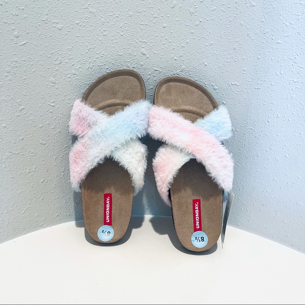 Unionbay Rainbow Tie Dye Faux Fur Slides Size 8.5 NWT